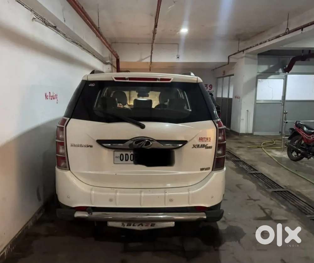 Mahindra Xuv500 2.2 Diesel 2017
