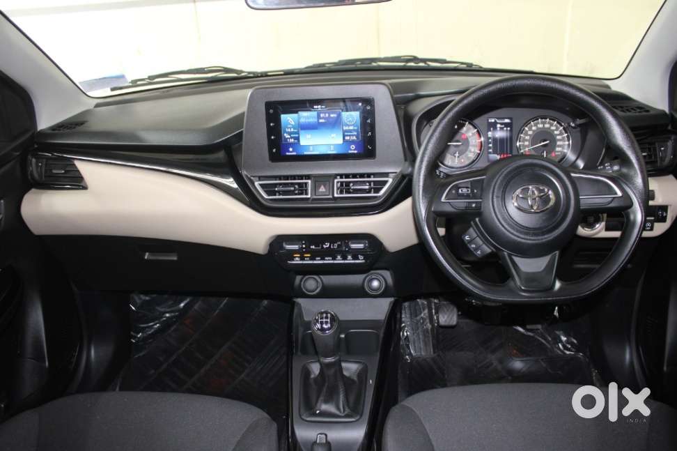 Toyota Glanza G Manual, 2025, Petrol
