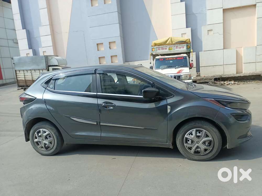 Tata Altroz 1.2 Xm, 2023, Petrol