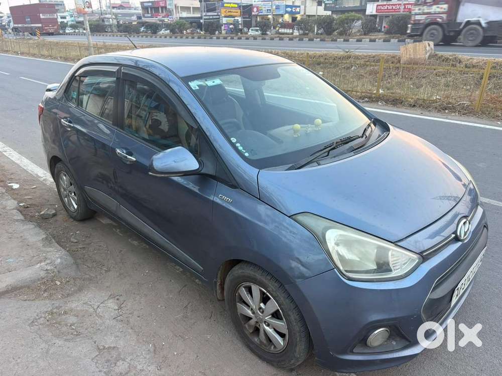 Hyundai Xcent 2015 Diesel Well Maintained
