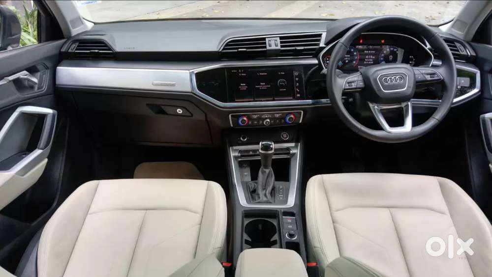 Audi Q3 40 Tfsi Premium Plus, 2025, Petrol