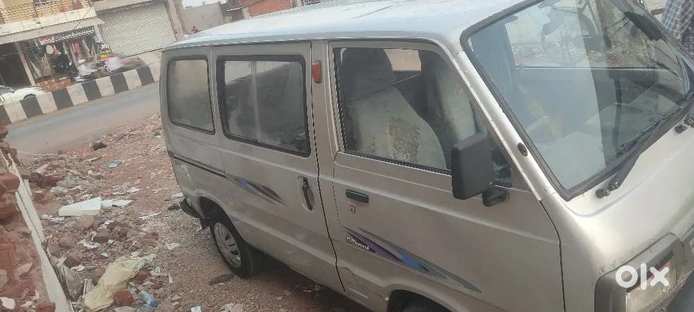 2010 Maruti Omni 8-seater Car