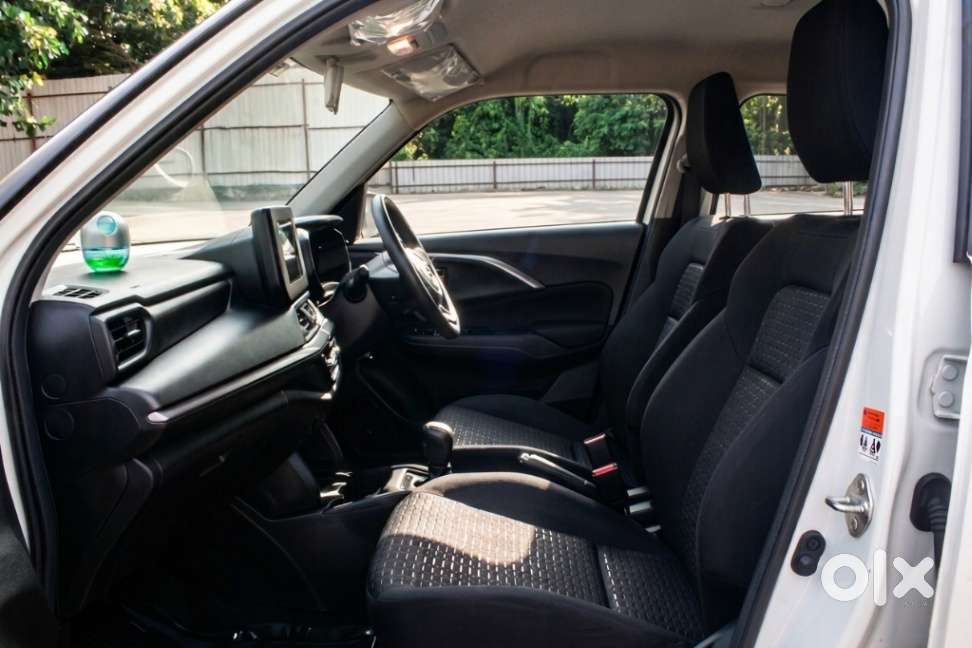 Maruti Suzuki Swift Amt Vvt Zxi, 2025, Petrol