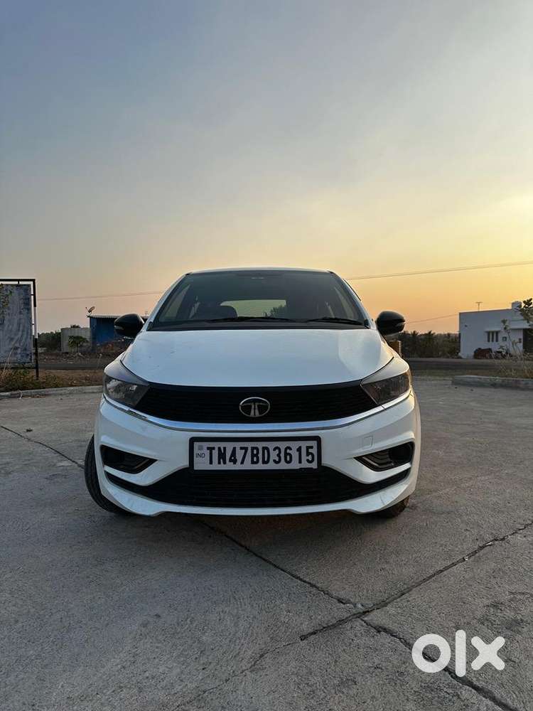 Full Serviced In Showroom