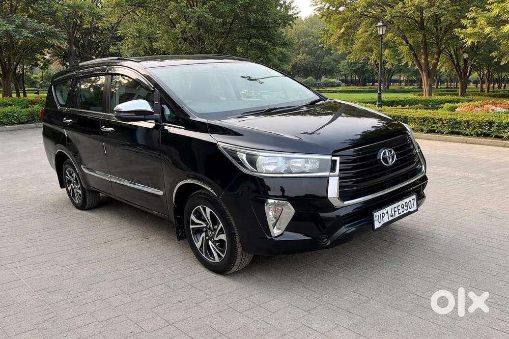 Toyota Innova Crysta 2.4 Gx Limited Edition At 7 Str, 2022, Diesel