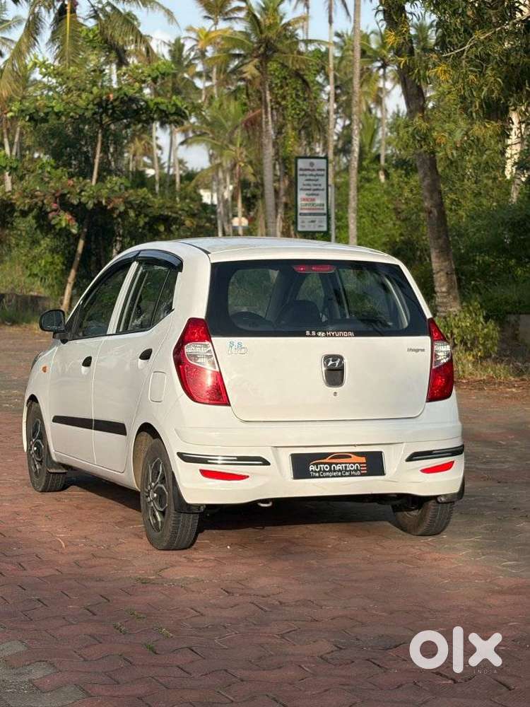 Hyundai I10 Magna O, 2016, Petrol