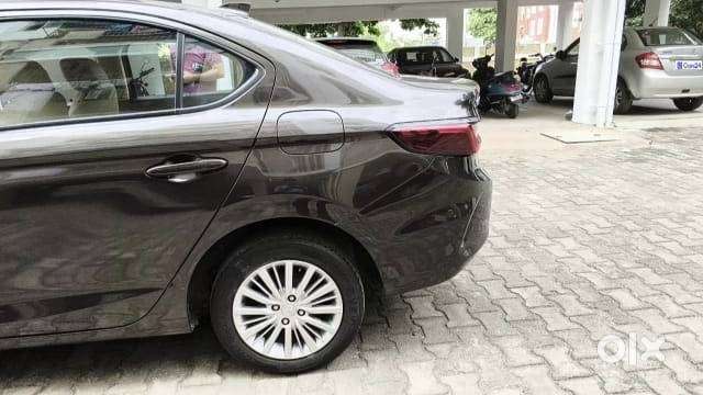 Honda City V Mt 2022 – Excellent Condition  Single-hand Driven