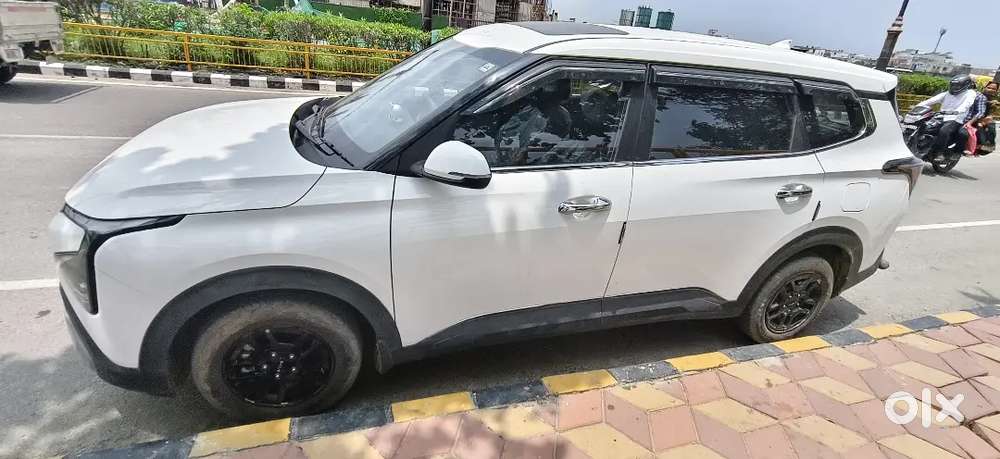 Kia Carens 2026 Petrol Manual