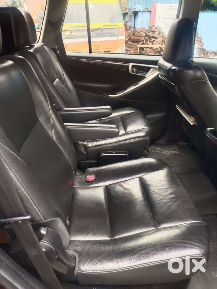 Toyota Innova Crysta 2.4 Zx Mt, 2016, Diesel