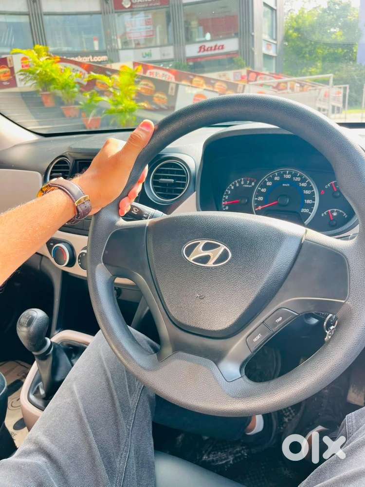 Hyundai Grand I10 Magna, 2015, Petrol