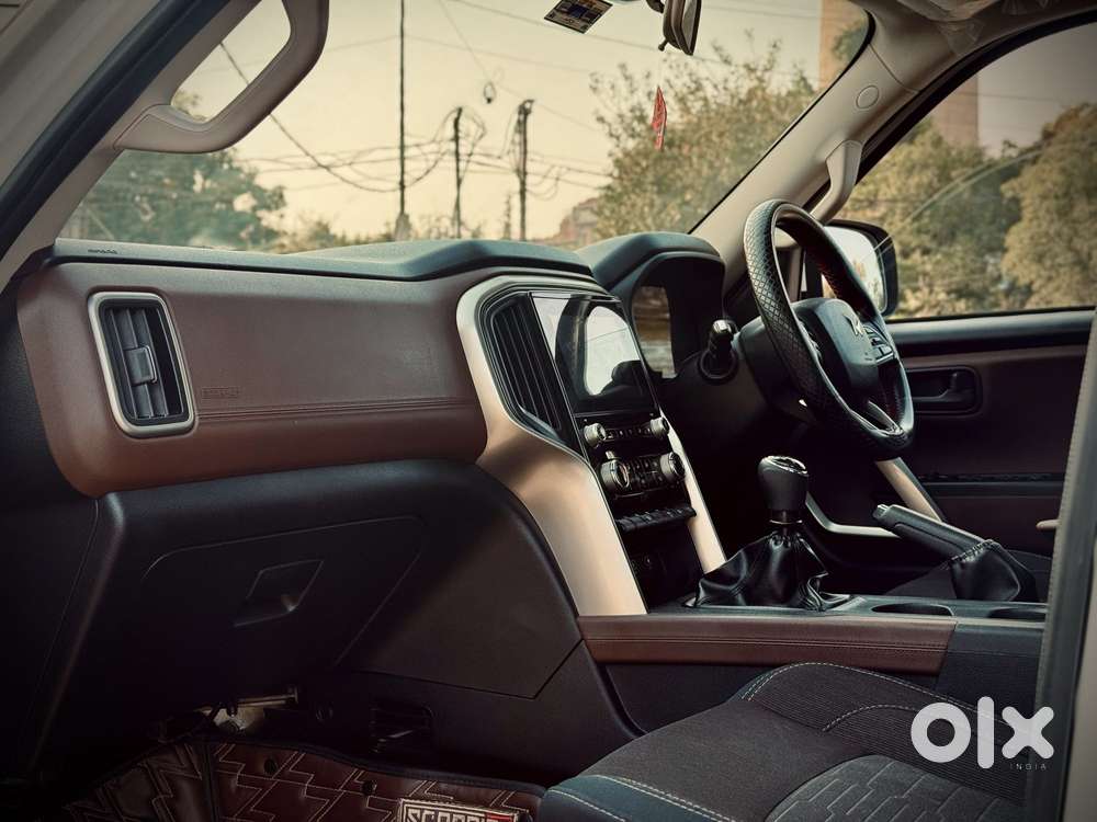 Mahindra Scorpio-n 2.2 Z6 Diesel Mt 7 Str, 2024, Diesel