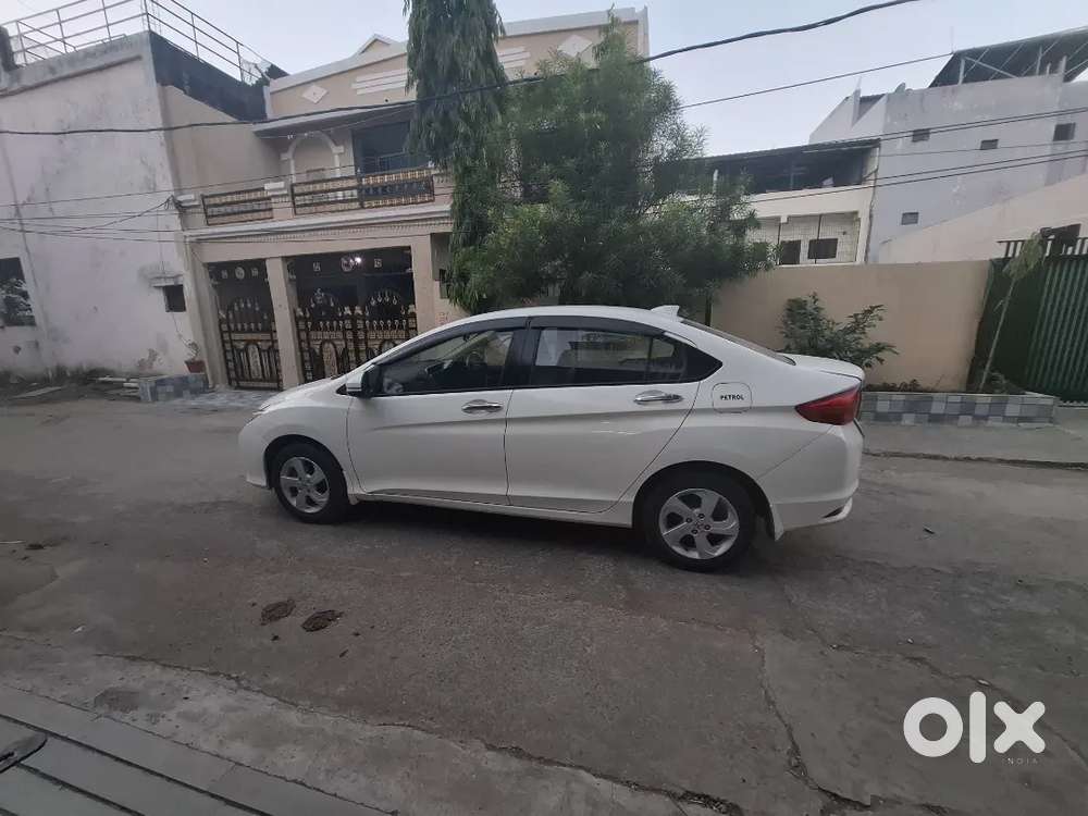 Honda City Petrol 2015 Model Excellent Condition Only 29000 Km Driven