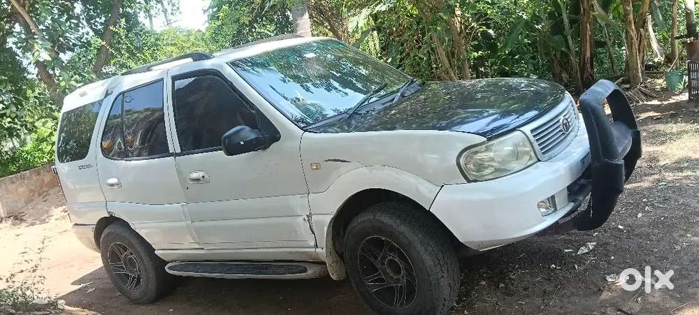 Tata Safari Dicor.