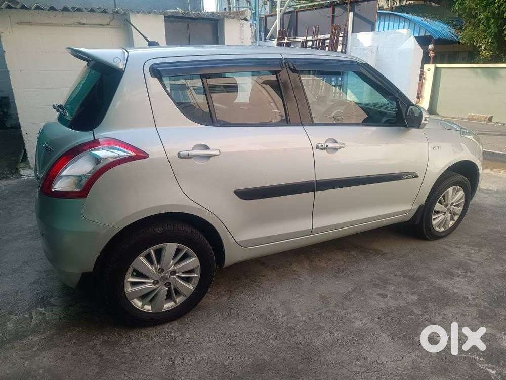 Maruti Suzuki Swift Zxi, 2016, Petrol