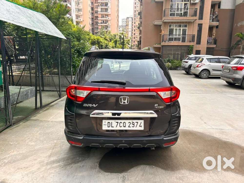 Honda Br-v 2018 Cng 38000 Km Driven