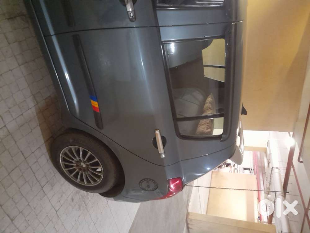Lxi  Fully Loaded Including  Alloy Wheels