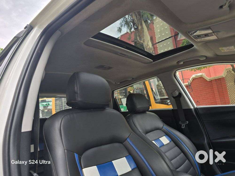 Hyundai I20 Asta 1.2 O With Sunroof, 2021, Petrol