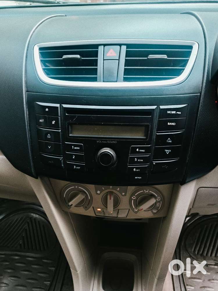 Maruti Suzuki Swift Dzire 1.3 Vxi, 2014, Petrol