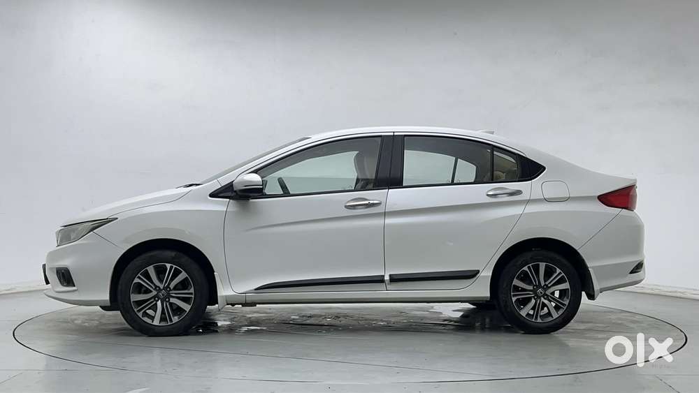 Honda City I-vtec V, 2018, Petrol