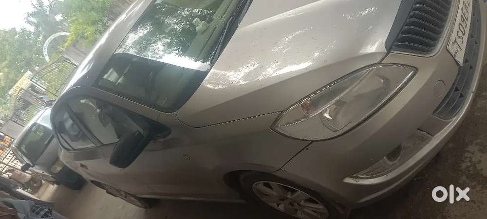 Skoda Rapid 1.6 Ambition 2014