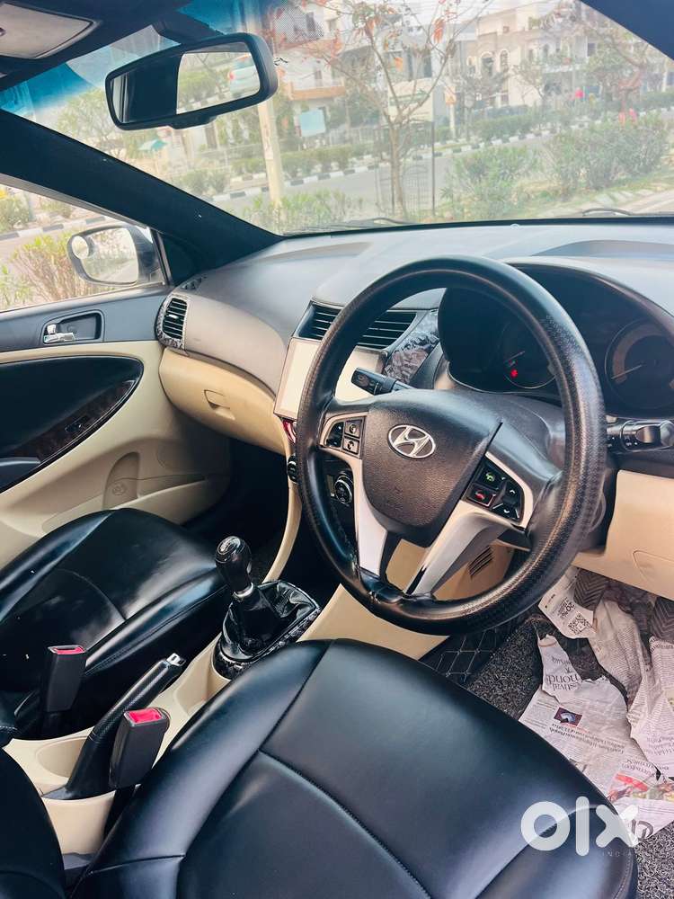 Hyundai Verna 1.6 Sx (o) Crdi Se, 2013, Diesel