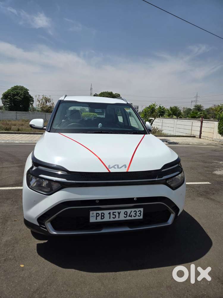 Kia Carens 1.4 Prestige Plus Turbo 7 Str, 2022, Diesel