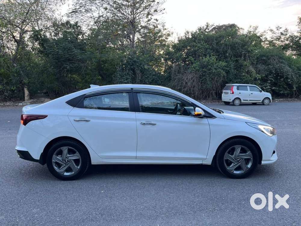 Hyundai Verna 1.5 Sx Diesel Mt, 2022, Diesel