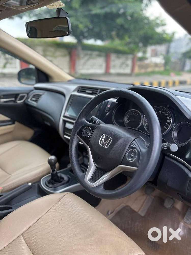 Honda City V Mt, 2017, Petrol