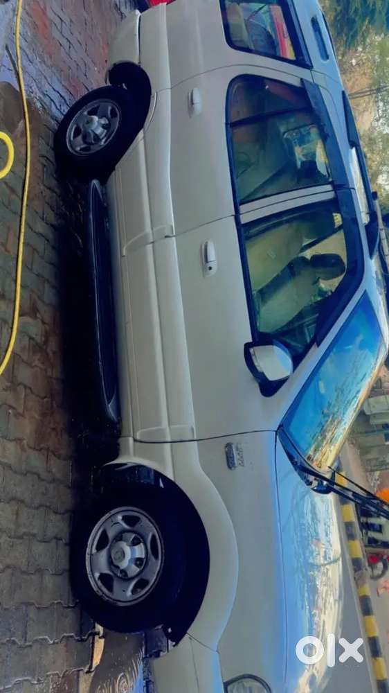 Tata Safari 2014 Diesel 80000 Km Driven