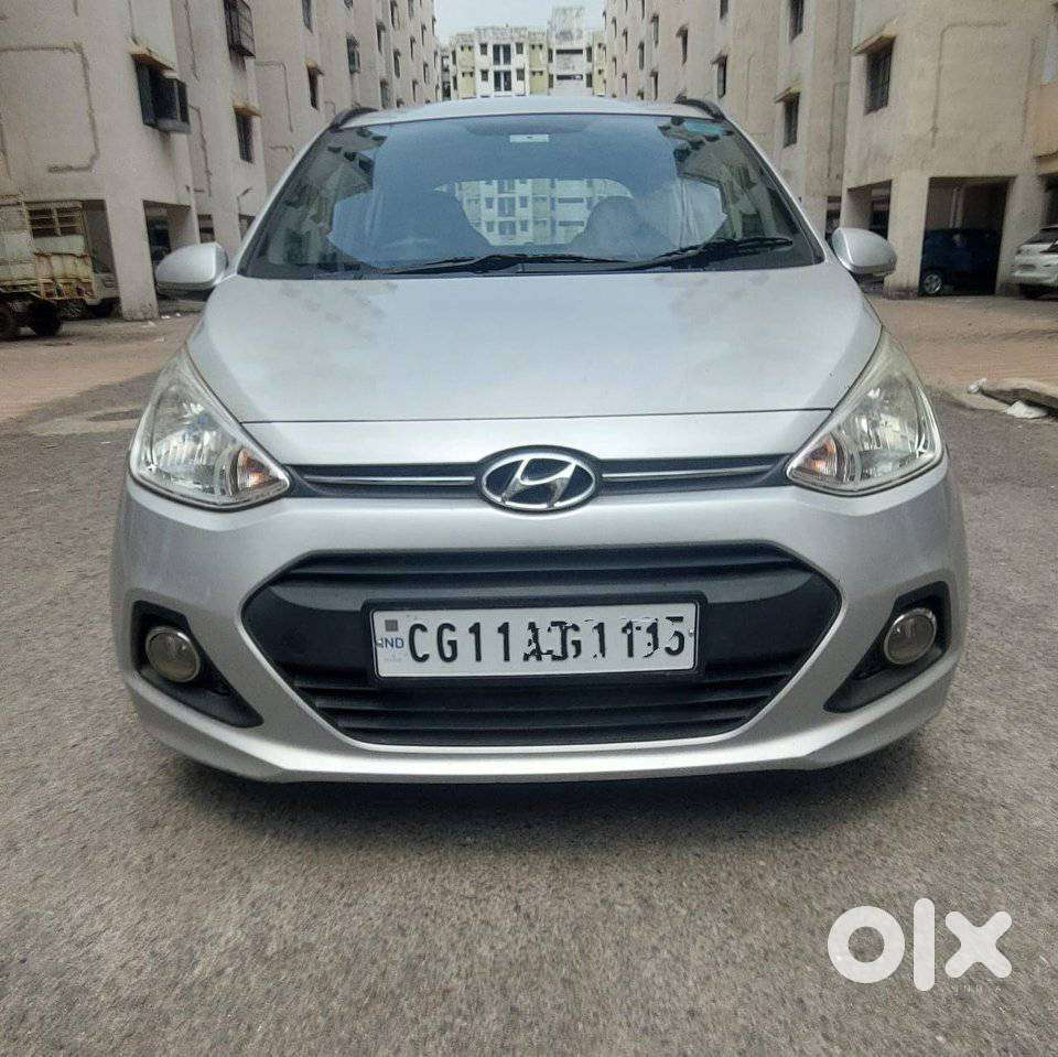 Hyundai Grand I10 Sportz, 2015, Petrol