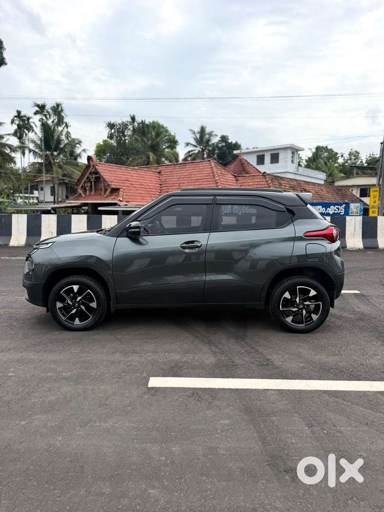 Tata Punch Creative, 2022, Petrol