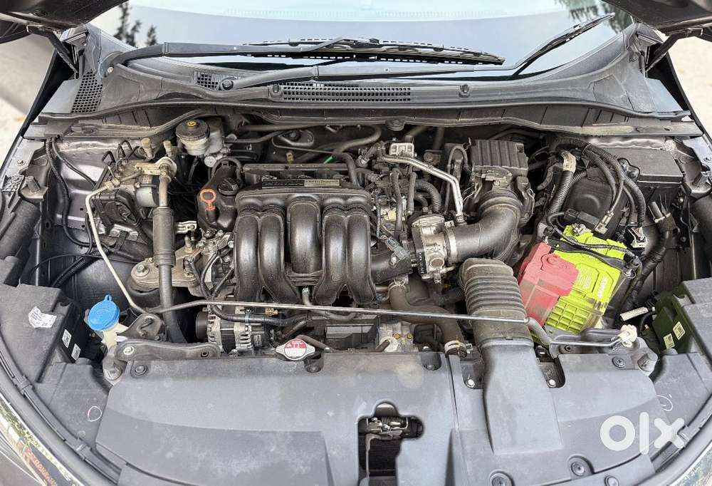 Honda City 1.5 V 5th Gen I-vtec Mt, 2021, Petrol
