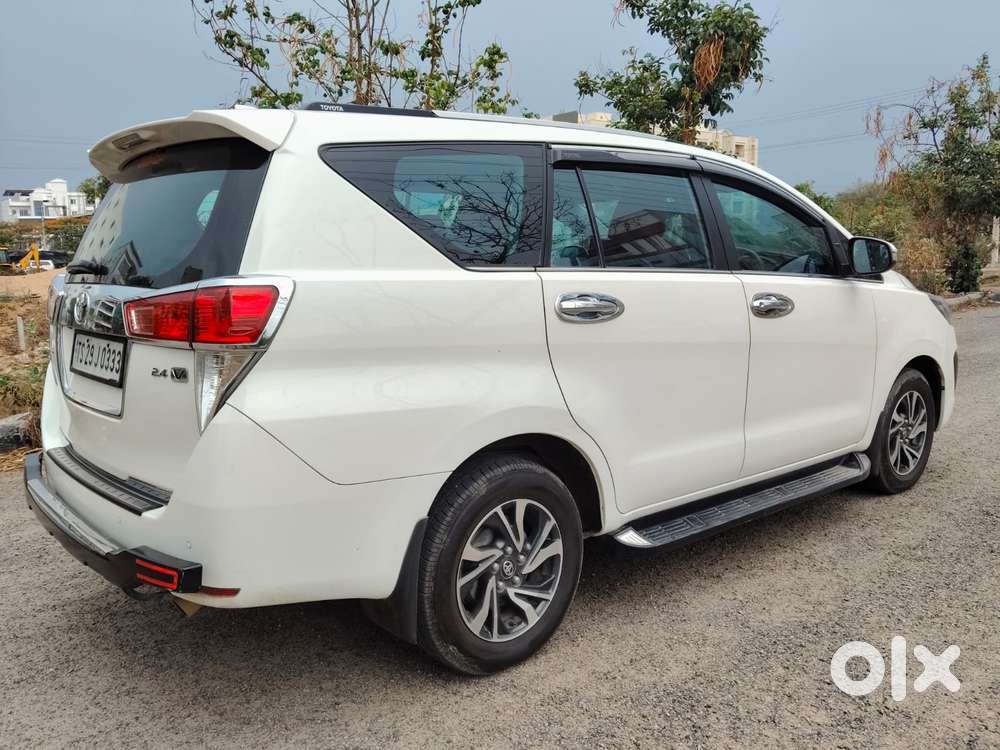 Toyota Innova Crysta 2.4 V, 2022, Diesel