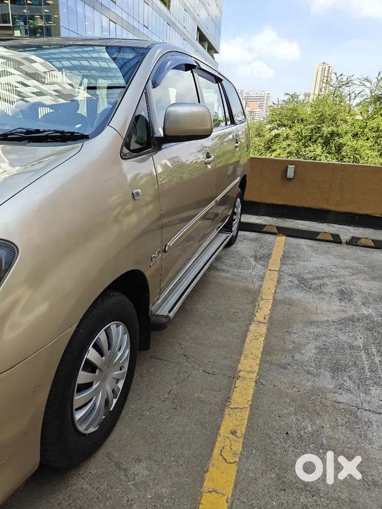 Innova G 2011-family Used