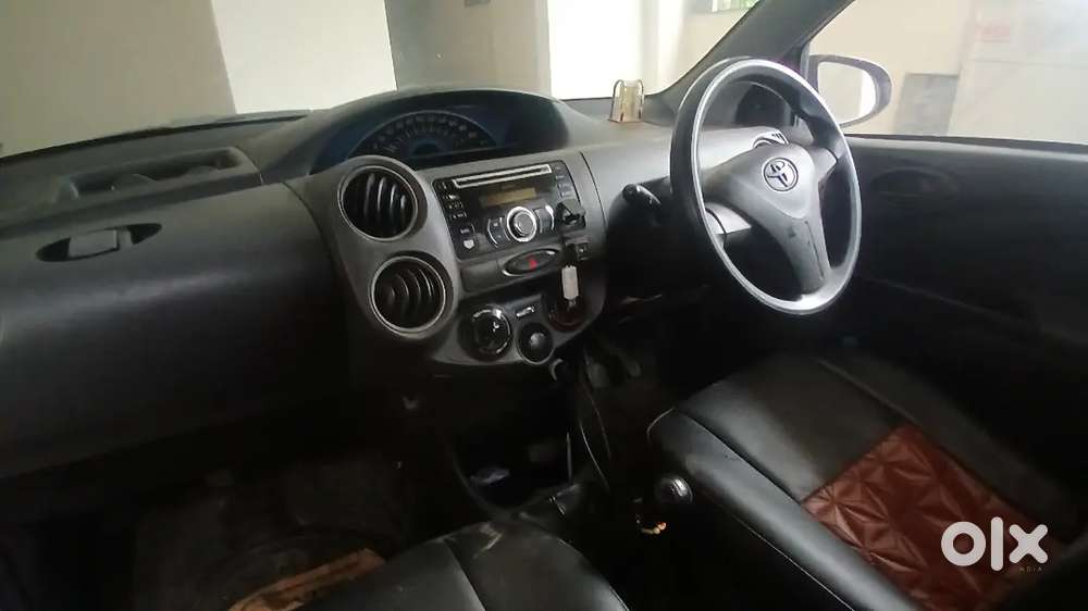 Toyota Etios Liva 2014