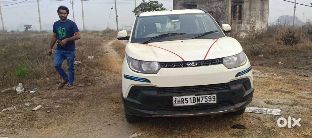 Mahindra Kuv 100 2017