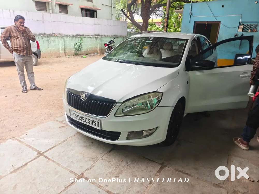 Skoda Rapid 1.0 Tsi 2014
