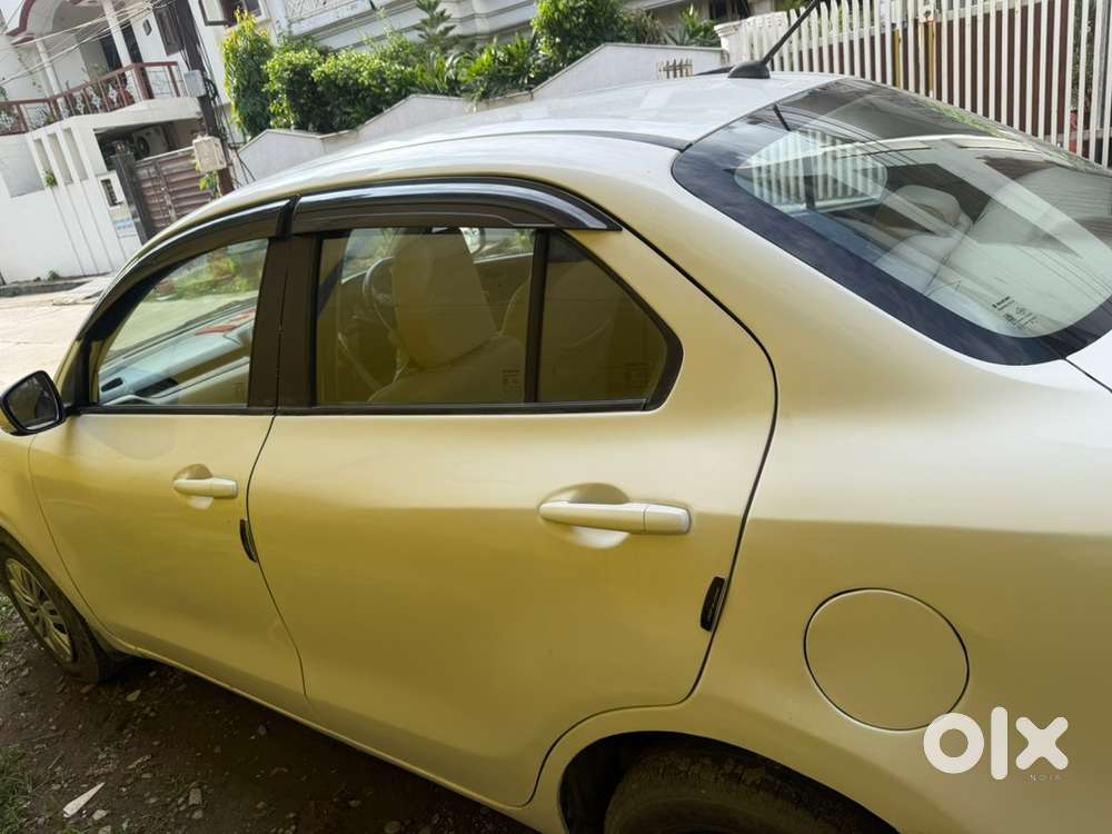 2018 October Maruti Dzire Vxi