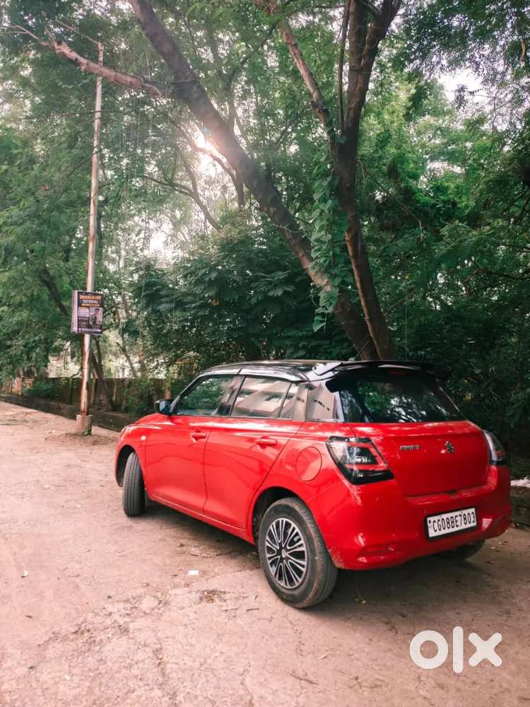 Maruti Suzuki Swift Lxi 2025