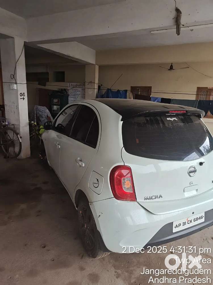 Nissan Micra 2013 Diesel 140000 Km Driven