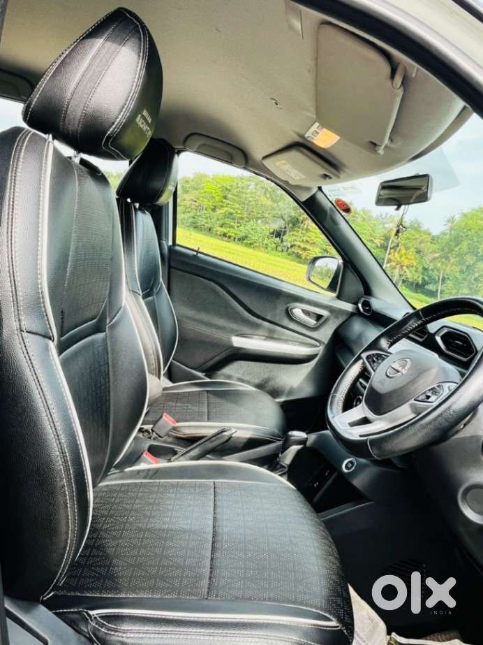 Nissan Magnite 1.0 Xv Premium Turbo (o), 2021, Petrol