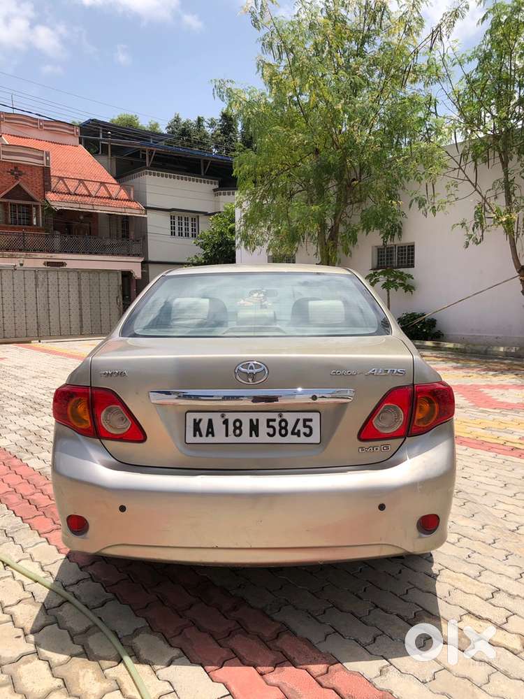 Toyota Corolla Altis 2012 Diesel Manual