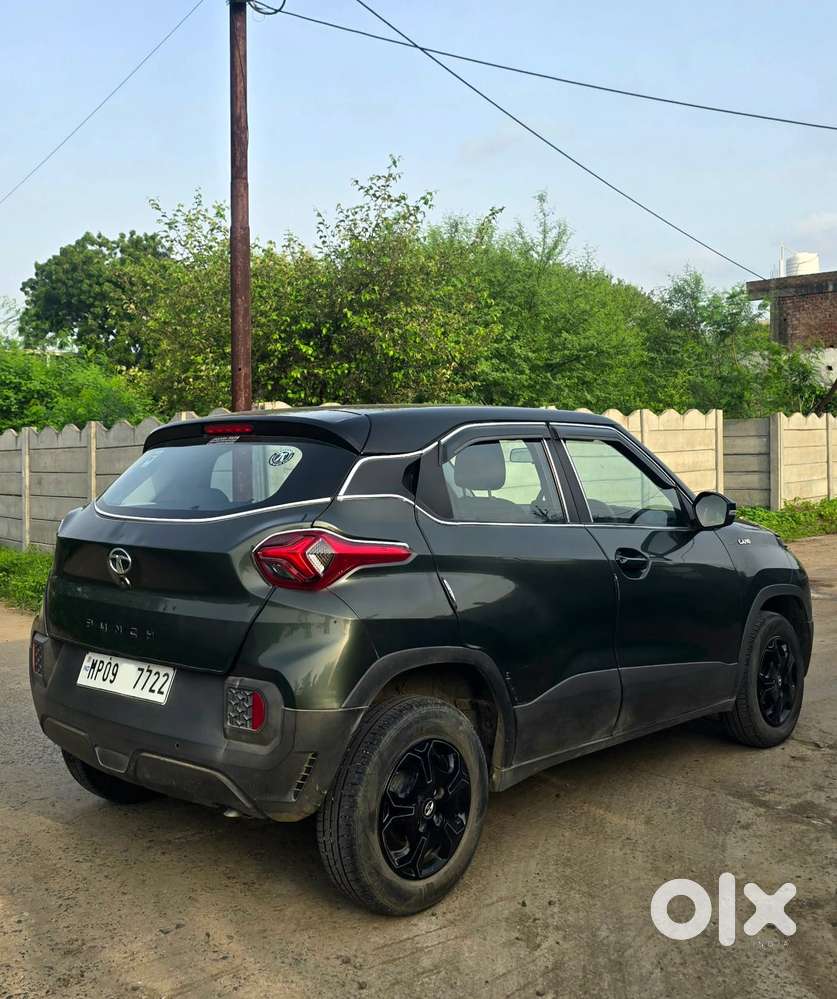 Tata Punch Camo Adventure Mt, 2023, Petrol
