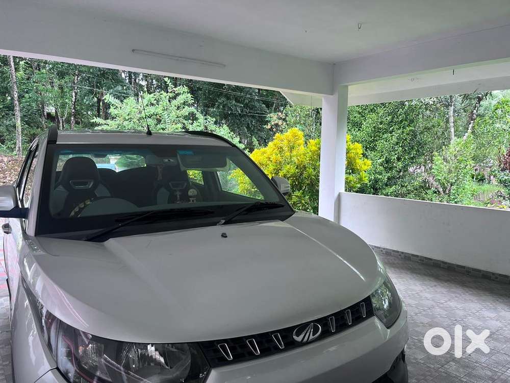 Mahindra Petrol Car 2016