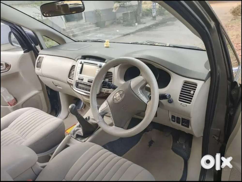 Toyota Innova 2013 Diesel Well Maintained
