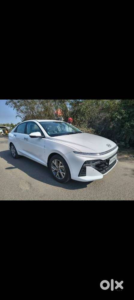 Hyundai Verna 1.5 Sx (o) Turbo Petrol Mt, 2023, Petrol