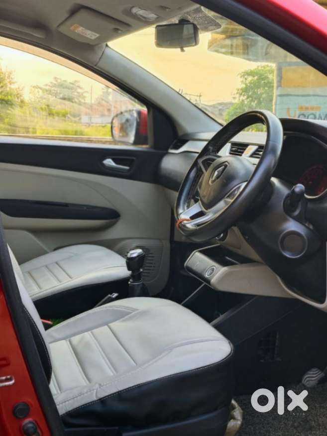 Renault Triber Rxz, 2021, Petrol