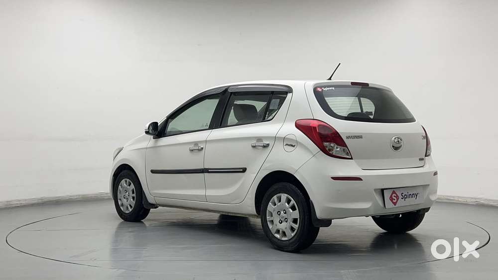 Hyundai I20 2012-2014 Magna Optional 1.2, 2012, Cng & Hybrids