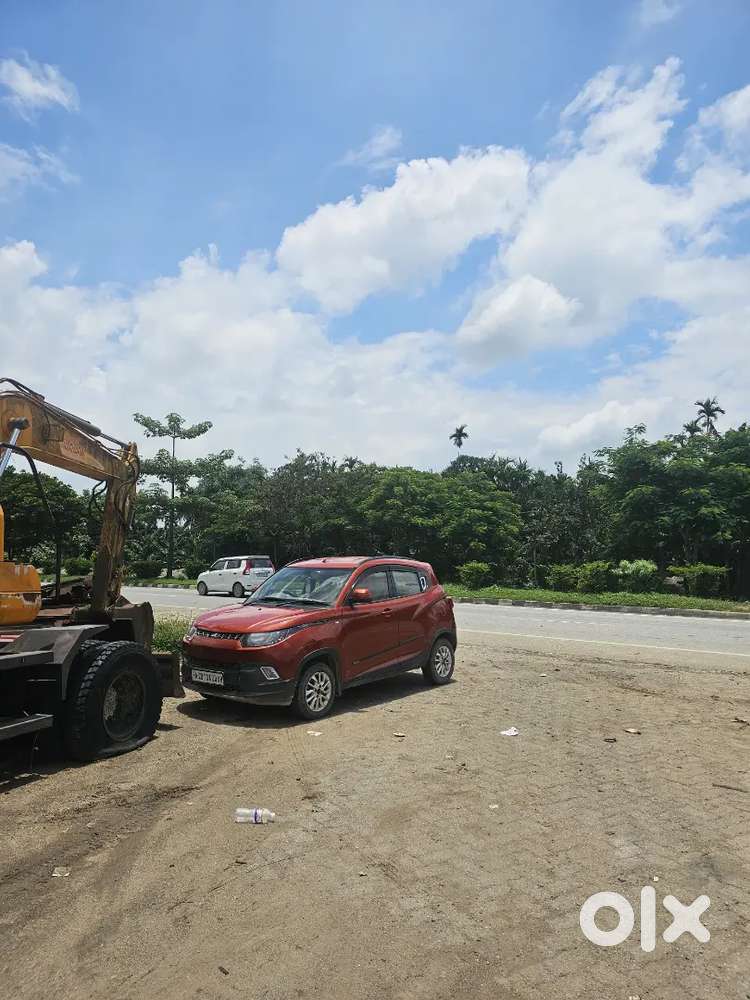 Mahindra Kuv 100 2018 Car
