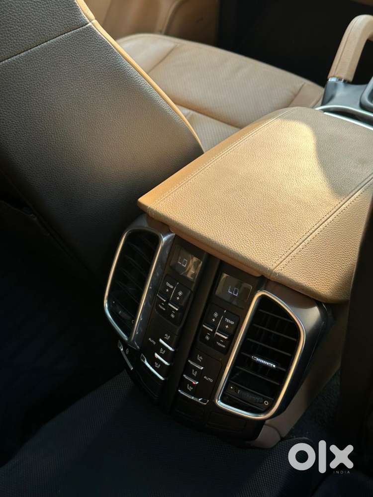 Porsche Cayenne Platinum Edition, 2015, Diesel